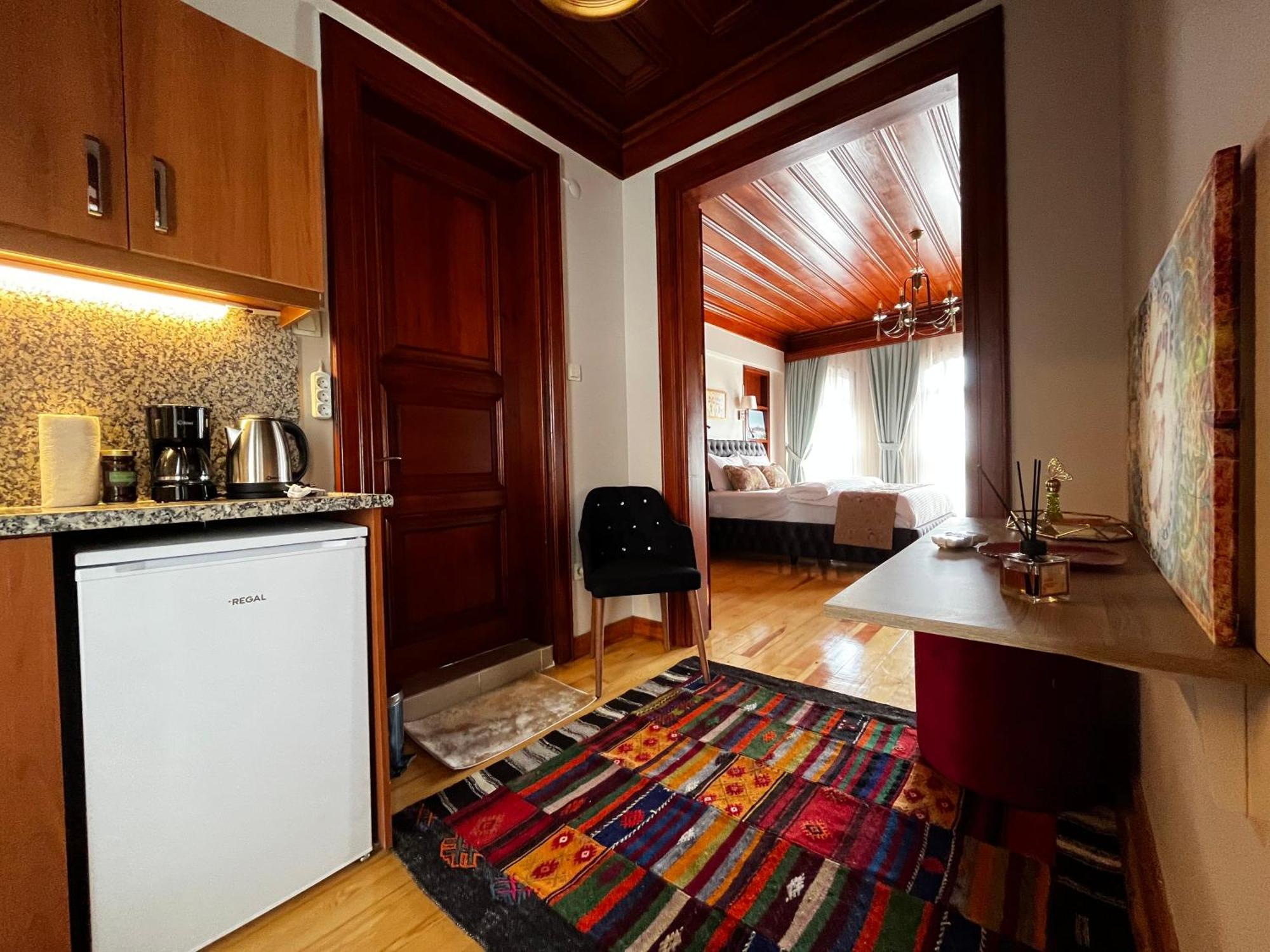 Ferienwohnung Lily Mansion Istanbul Exterior foto